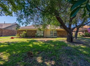 3030 Modella Ave, Dallas, TX 75229