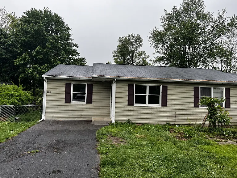 234A Belview Dr — Photo 1