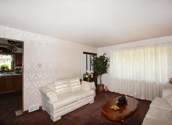 2nd image of 15457 Laramie Ave