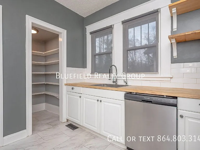 780 Rutledge St — Photo 8