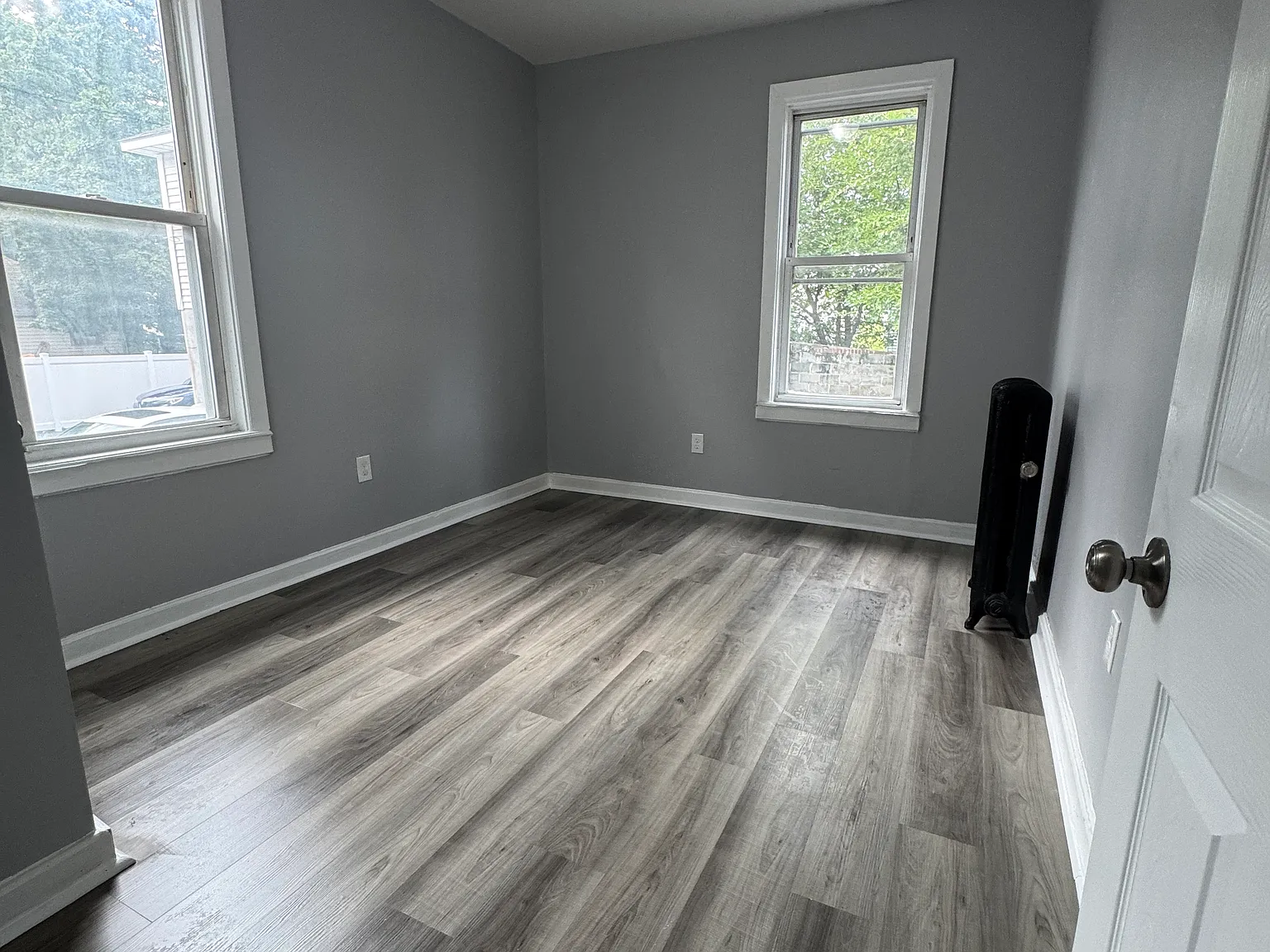 3 bed, $2,100 — Photo 1