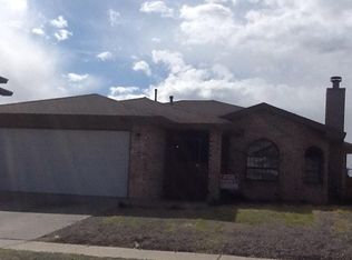 1825 Polly Harris Dr, El Paso, TX 79936