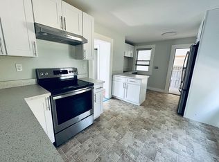 289 South Rd, Groton, CT 06340