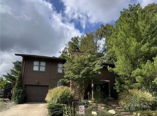 320 Henrietta St, Weirton, WV