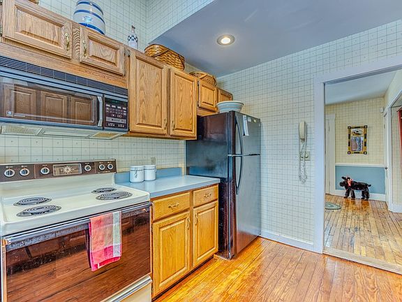 5th image of 249 Mountain View Road