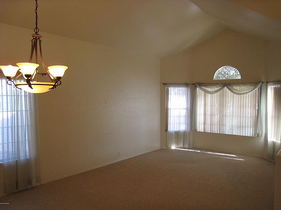 4th image of 9855 N Canyon Brook Pl