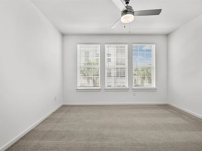 1700 Ranch Road B3 #6215 — Photo 5