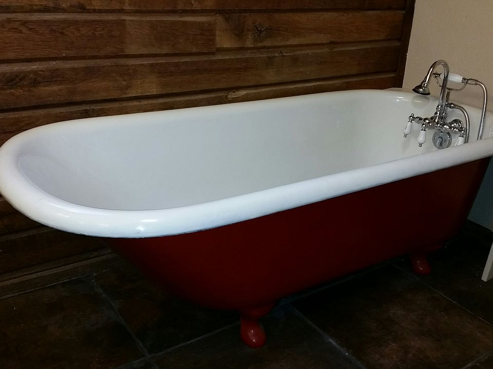 6 ft clawfoot cast iron tub