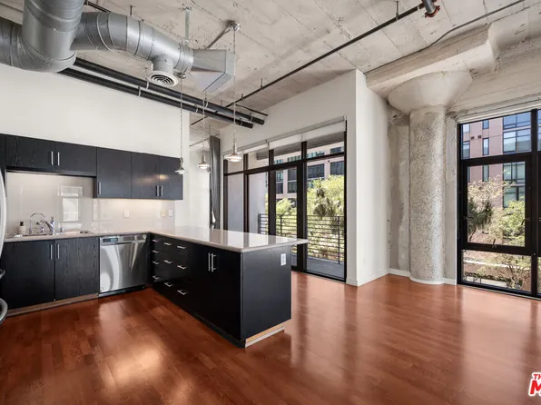 330 W 11th St APT 406, Los Angeles, CA 90015