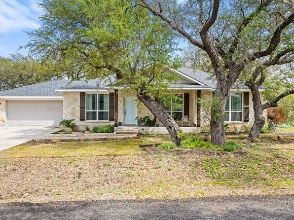 103 Leaning Oak Cir, Johnson City, TX 78636