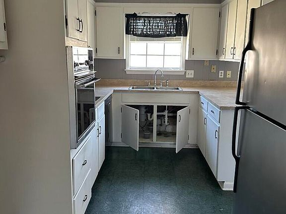 3rd image of 2 Alta Vista Cir