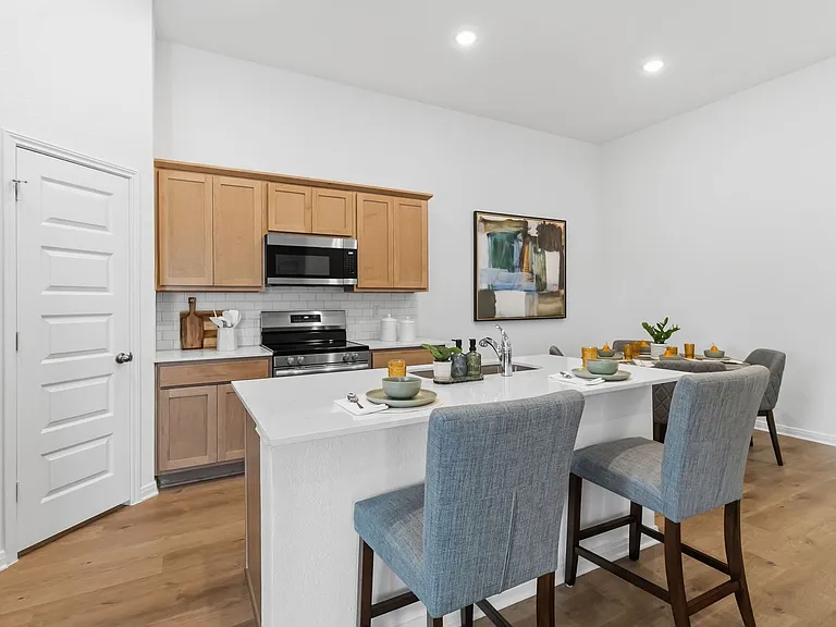 5203 Green St #1 — Photo 9