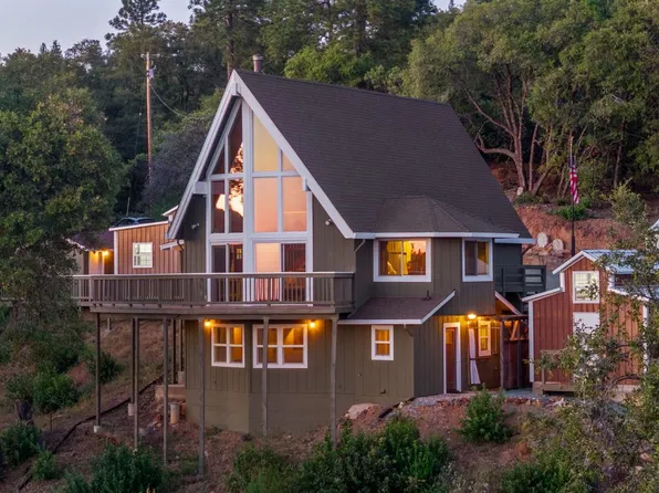 12865 Mierkey Rd, Pine Grove, CA 95665