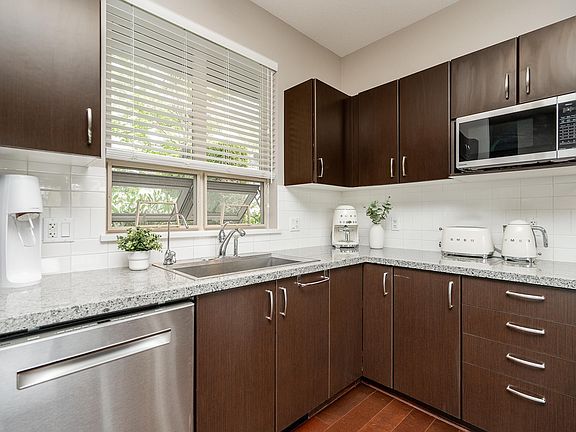 5th image of 3138 Dayanee Springs Blvd #6