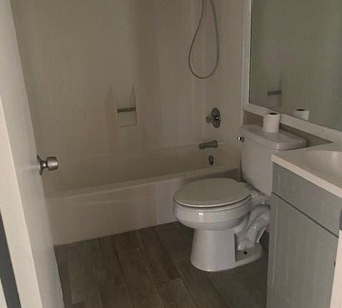 5th image of 15919 Golf Club Dr APT 108