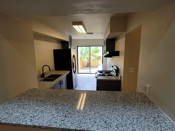 4th image of 5656 Tomoka Dr #2A