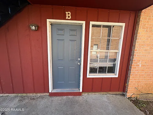 607 Marigny Cir #B Photo 1