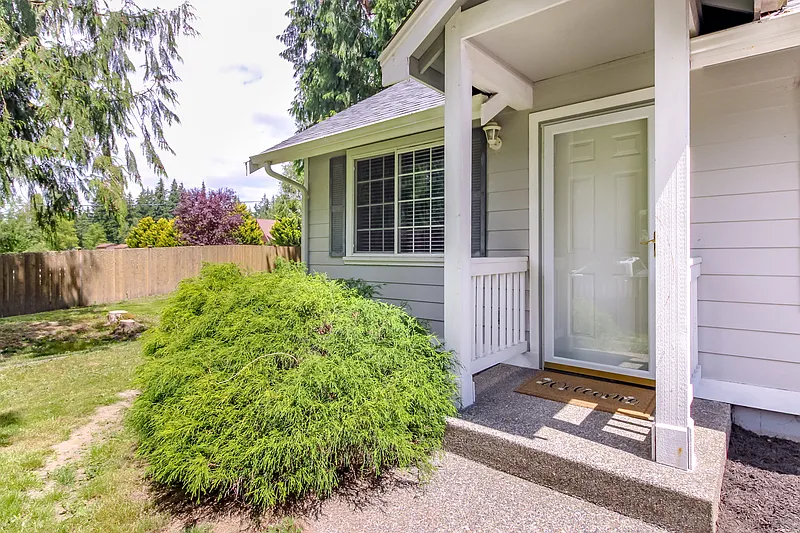 2 bed, 2.0 bath, 1000 sqft, $2,399 — Photo 3