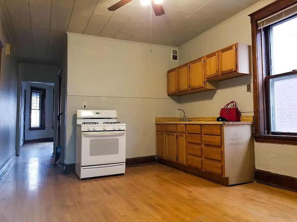 1st image of 2233 W Charleston St APT 1