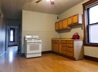 2233 W Charleston St APT 1, Chicago, IL 60647