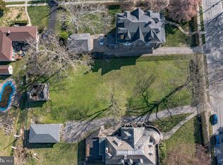 5911 Overbrook Ave, Philadelphia, PA 19131