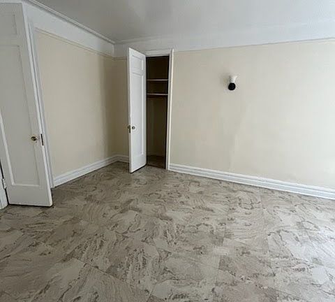 2nd image of 75 E Mosholu Pkwy N #1