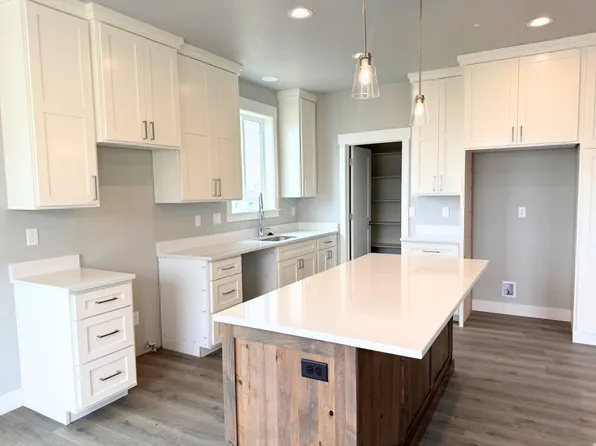 936 E 410 N #183, Hyde Park, UT 84318