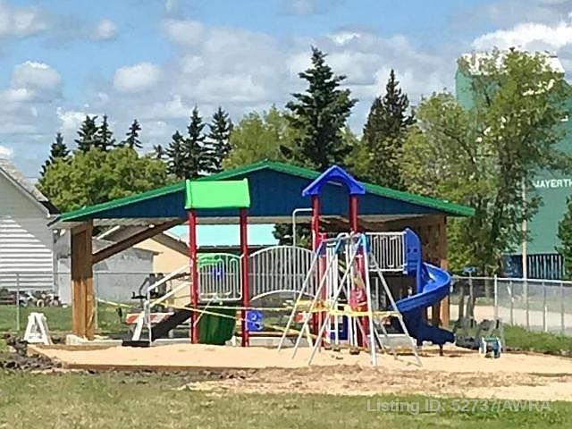 2nd image of 7 Park Dr #48