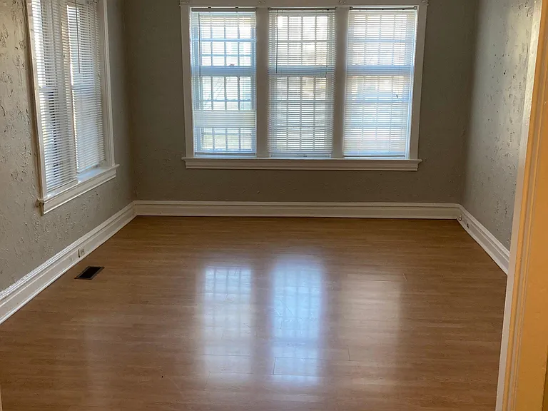 6328 Cates Ave — Photo 1