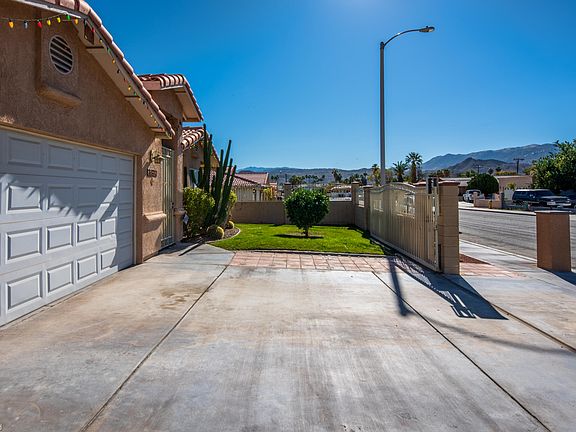 3rd image of 31680 Avenida Valdez