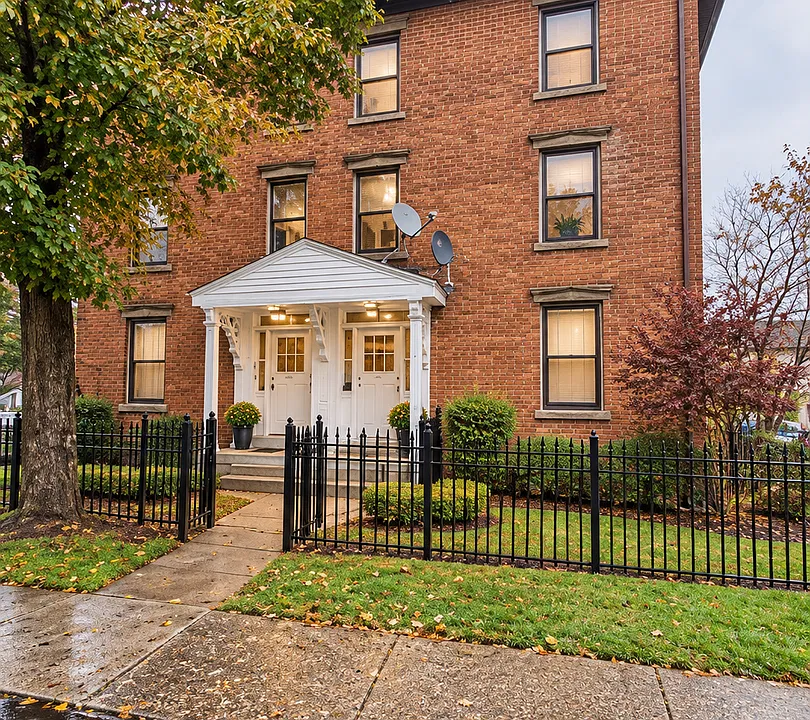 144-146 Affleck St