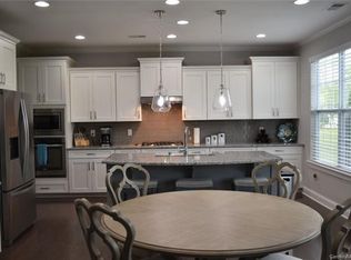 164 Blossom Ridge Dr, Mooresville, NC 28117