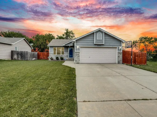 2664 E Fairchild St, Wichita, KS 67219