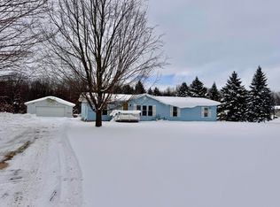 3899 Fruit Ridge Ave NW, Grand Rapids, MI 49544