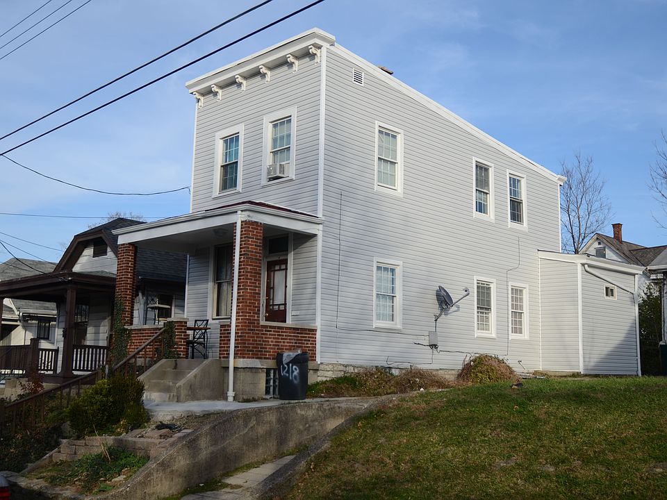 2nd image of 1218 Rosemont Ave