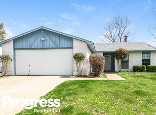 2725 Escalante Ave, Fort Worth, TX 76112