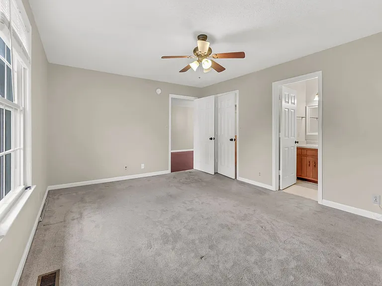 2157 Watertown Pl — Photo 15