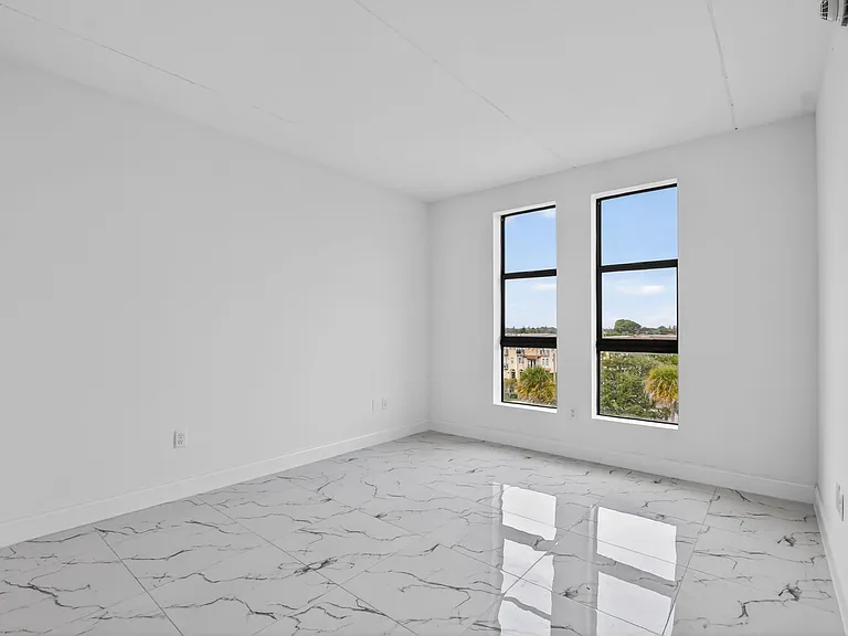 Boca Villas — Photo 11