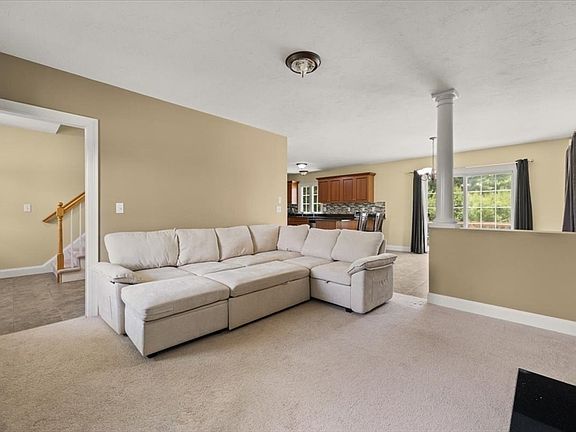 4th image of 18 Bethel Way