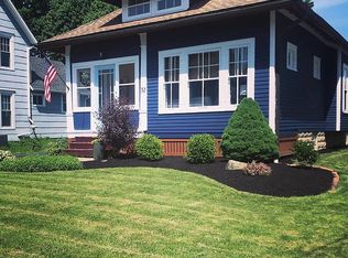 32 Lombardy St, Lancaster, NY 14086