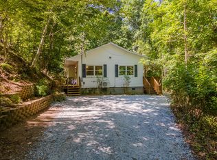 731 Castleman Rd, Franklin, NC 28734