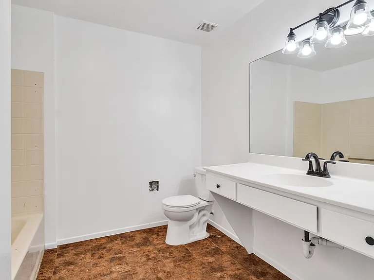 7208 Palo Alto Ave #1 — Photo 8