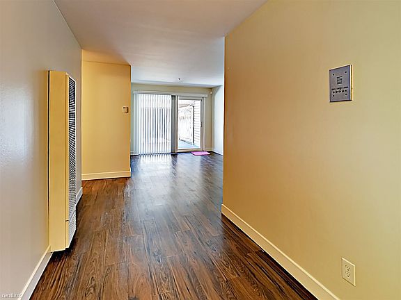 3rd image of 9700 Mountain Blvd