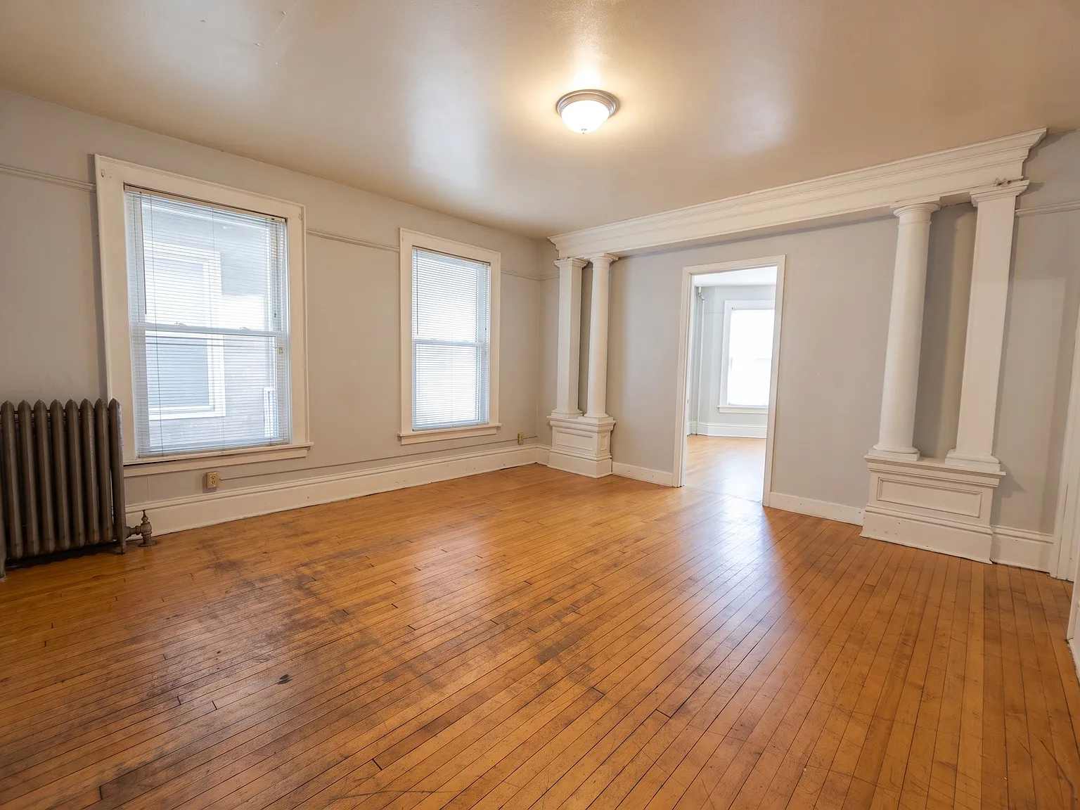 410 W Mifflin St — Photo 1