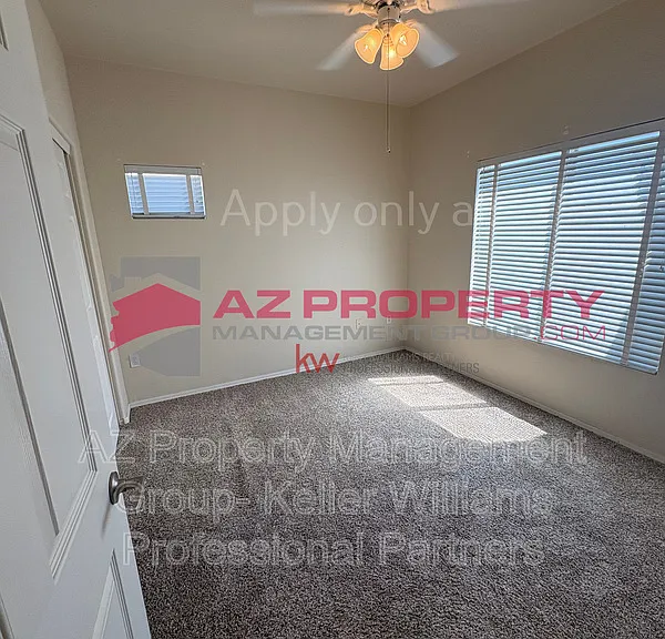 7401 W Arrowhead Clubhouse Dr — Photo 4