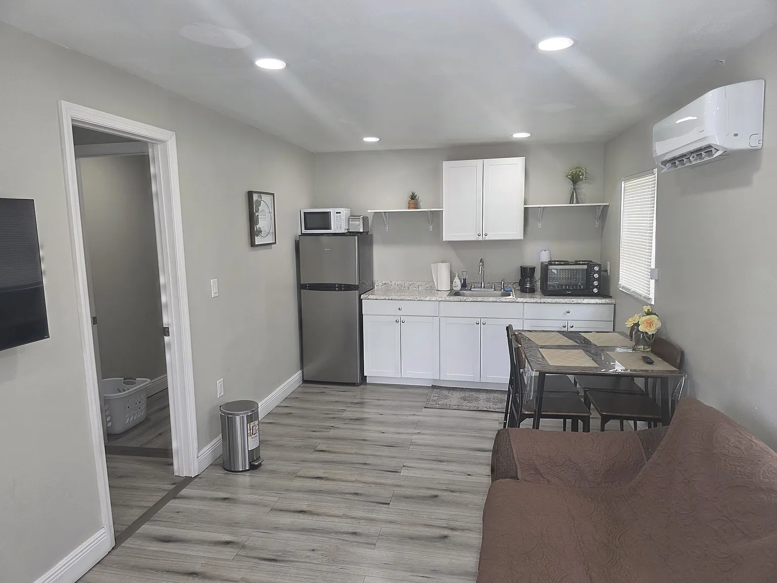 1 bed, 500 sqft, $1,600 — Photo 4