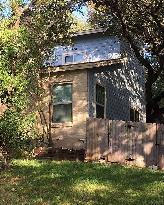 1st image of 8105 Baywood Dr #A