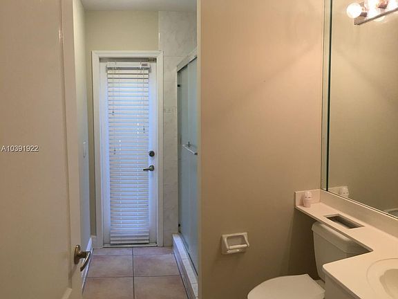 5th image of 12515 SW 72nd Ter #Mr17