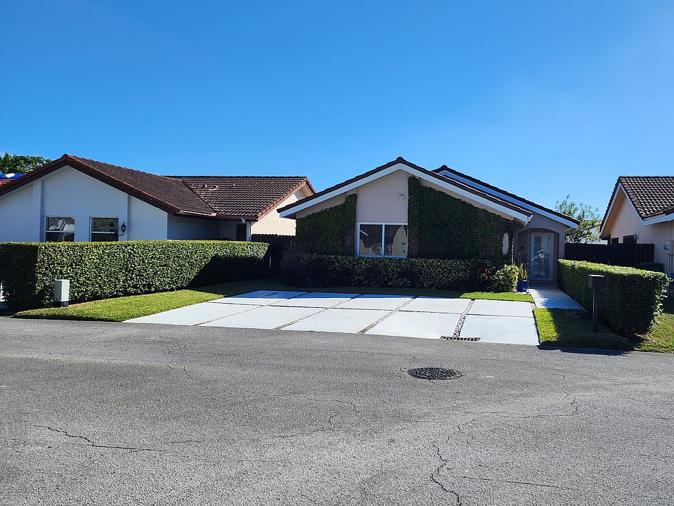 1st image of 11312 SW 25th Ter
