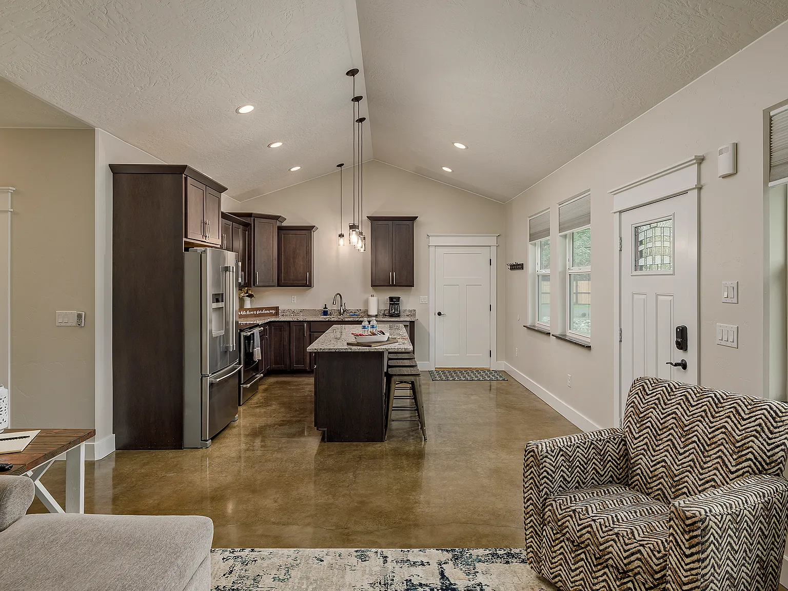 2 bed, $2,795 — Photo 4